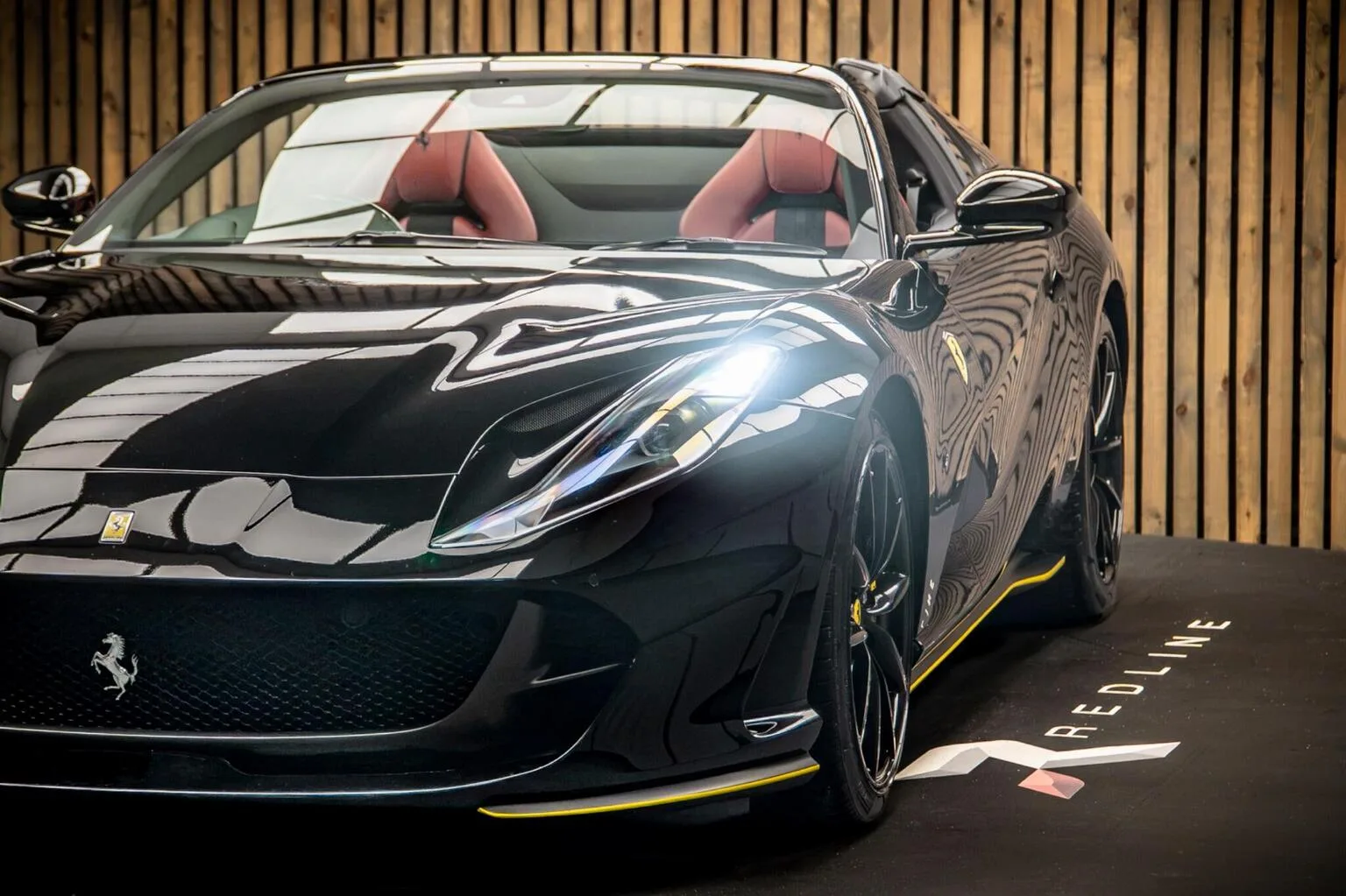 2020 Ferrari 812 GTS, 13/30