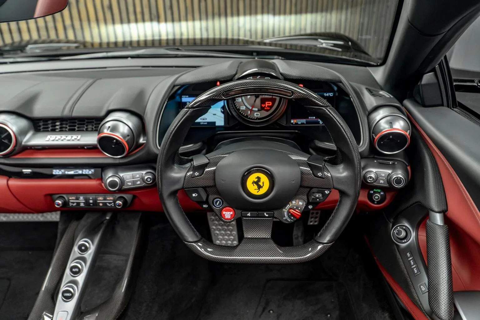 2020 Ferrari 812 GTS, 24/30