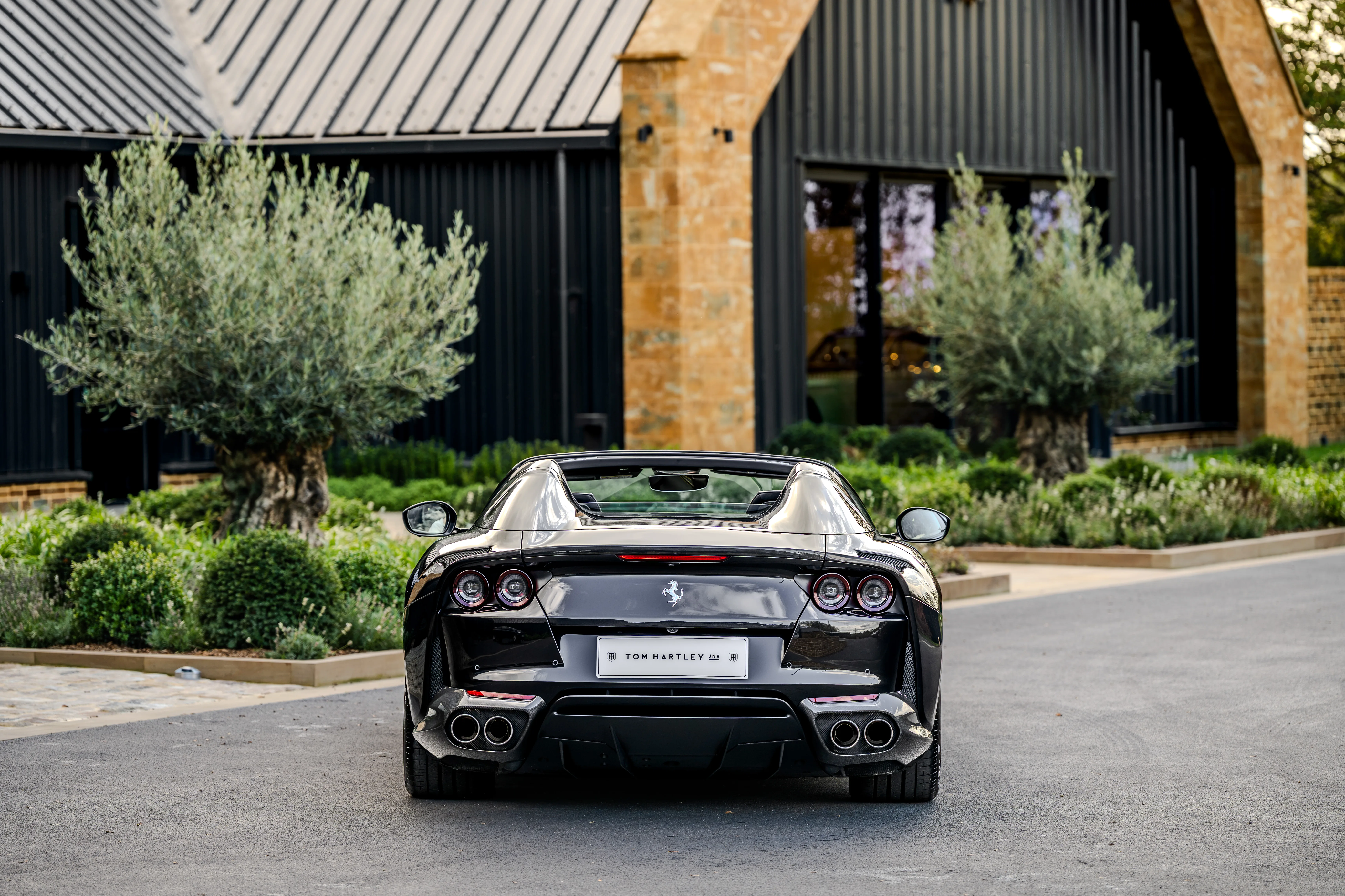 2020 Ferrari 812 GTS, 11/30