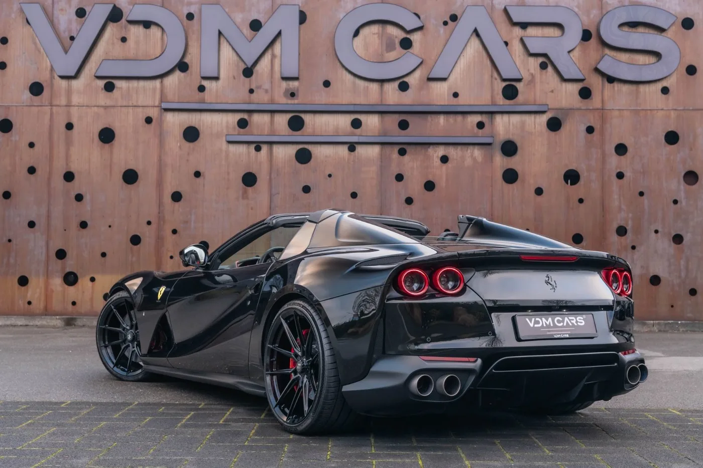 2020 Ferrari 812 GTS angeboten von einem Supersportwagenhändler in Gronau, Deutschland, Foto 6 von 25
