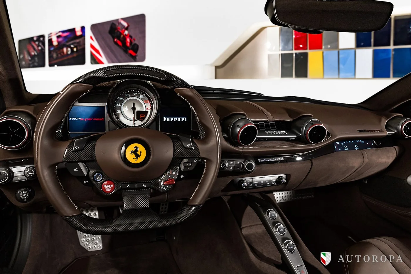 2020 Ferrari 812 Superfast angeboten von einem offiziellen Ferrari und Maserati-Vertragshändler in Arlöv, Schweden, Foto 7 von 10