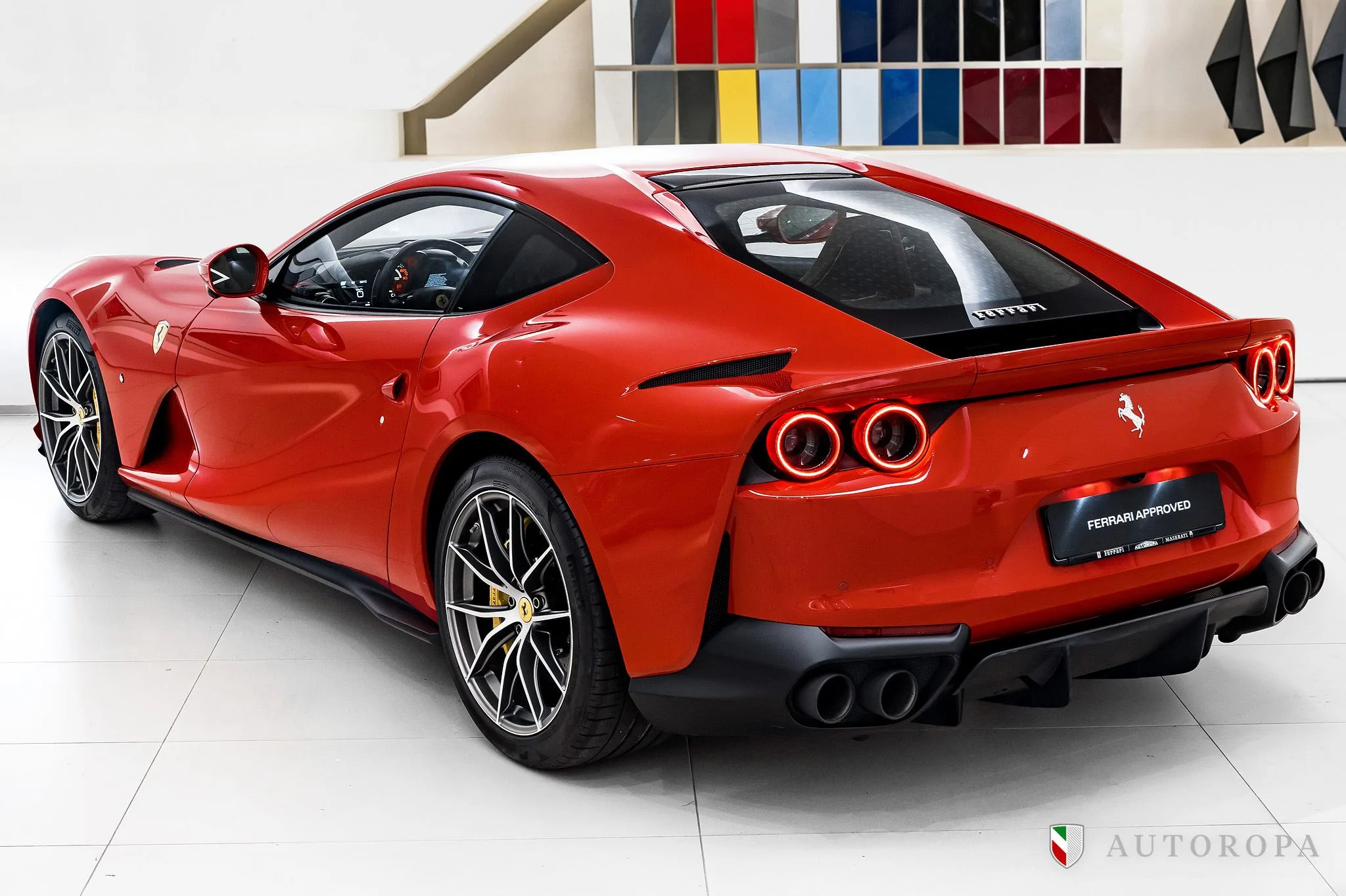 2020 Ferrari 812 Superfast, 4/10