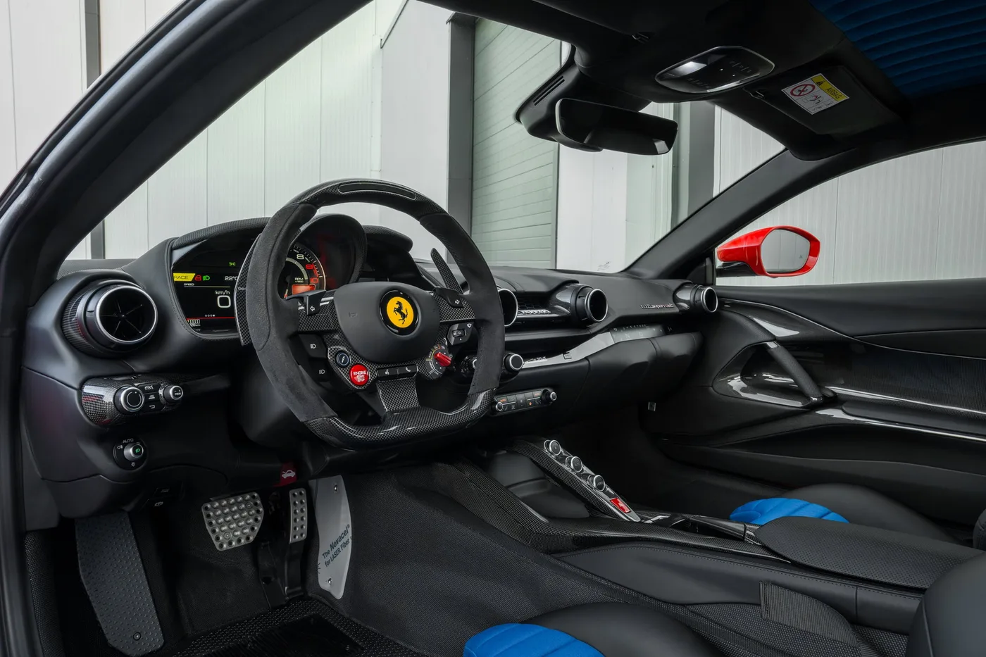 2020 Ferrari 812 Superfast offered by a supercar dealer in Woerden, Netherlands, photo 3 of 25