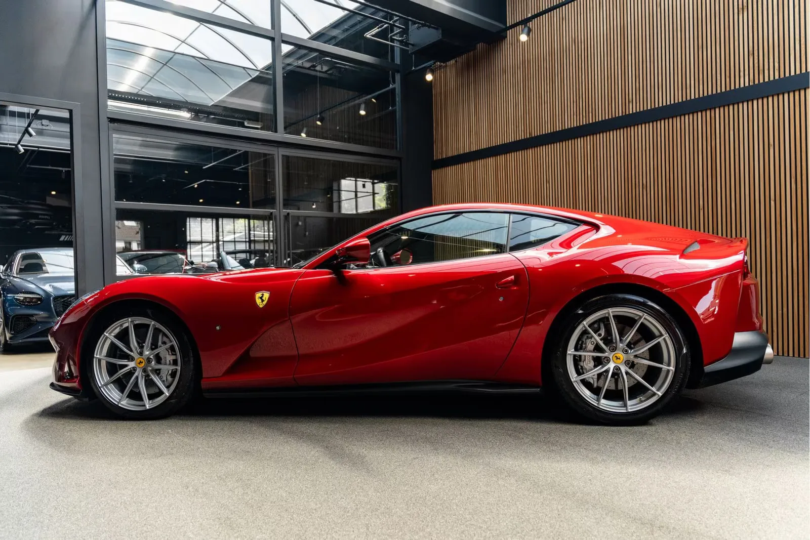 2020 Ferrari 812 Superfast, 3/30