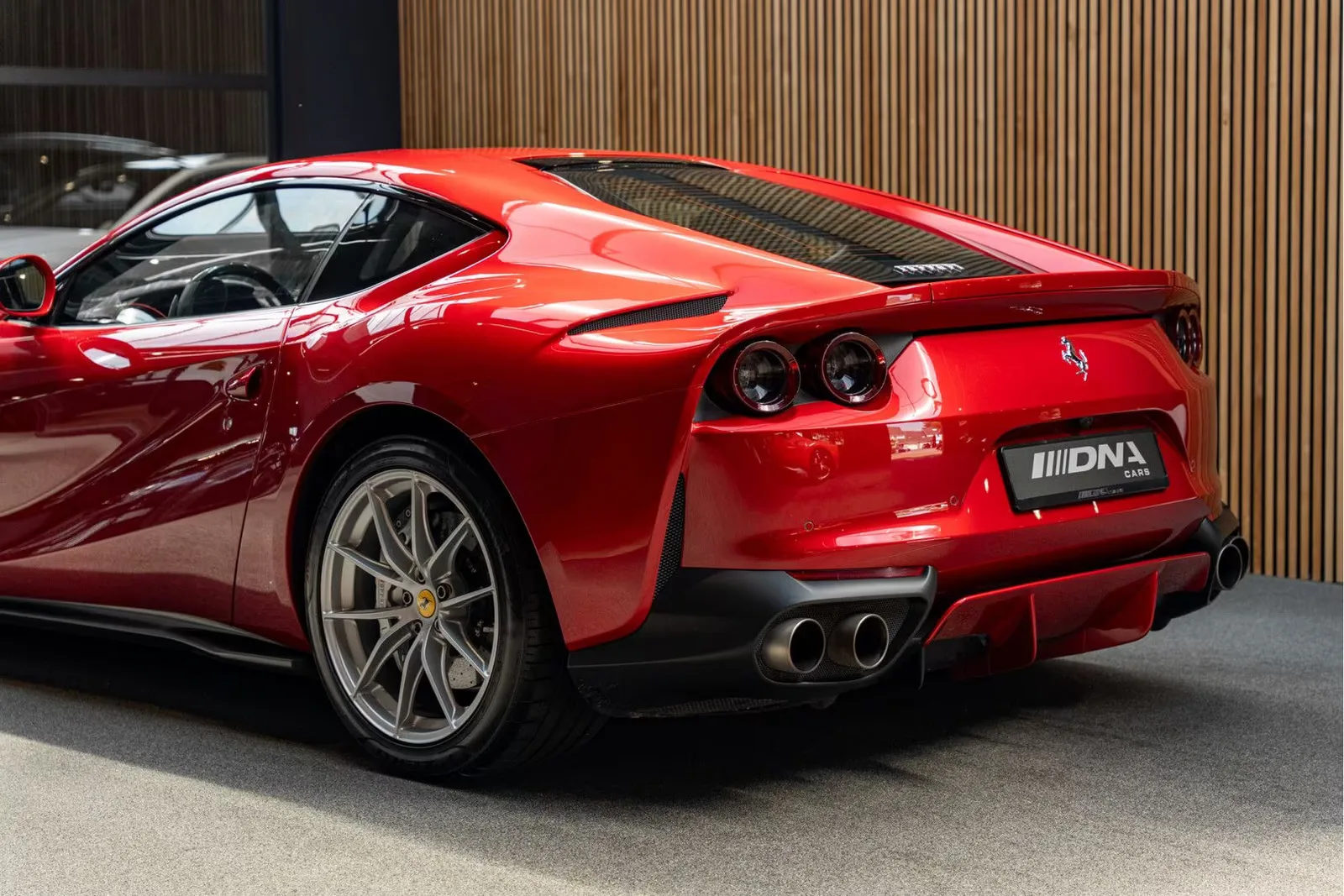 2020 Ferrari 812 Superfast, 10/30
