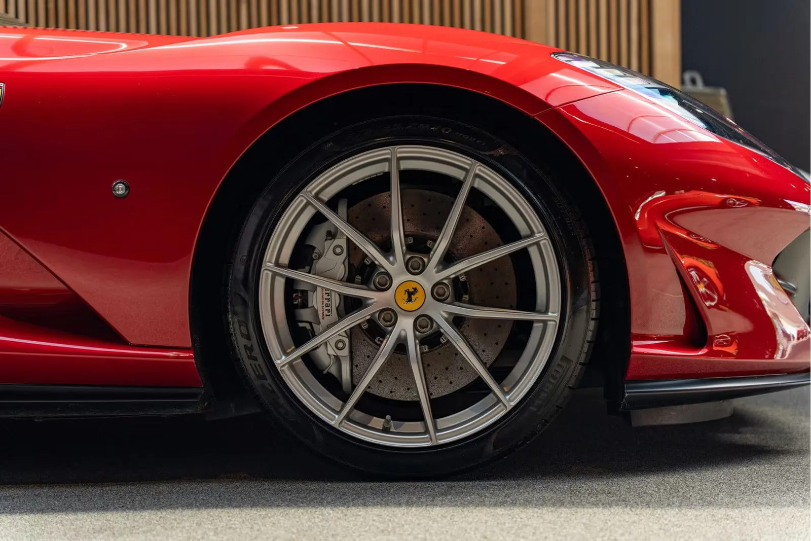 2020 Ferrari 812 Superfast, 12/30