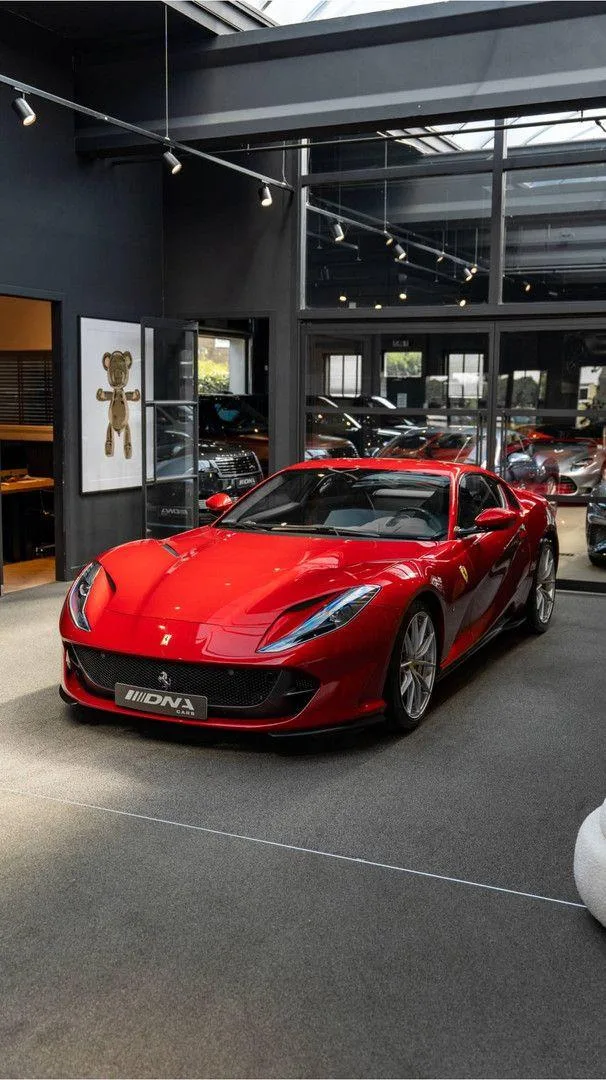2020 Ferrari 812 Superfast, 21/30