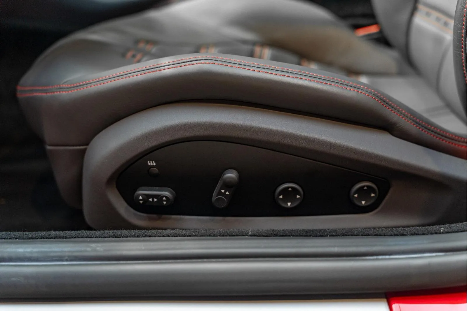 2020 Ferrari 812 Superfast, 29/30