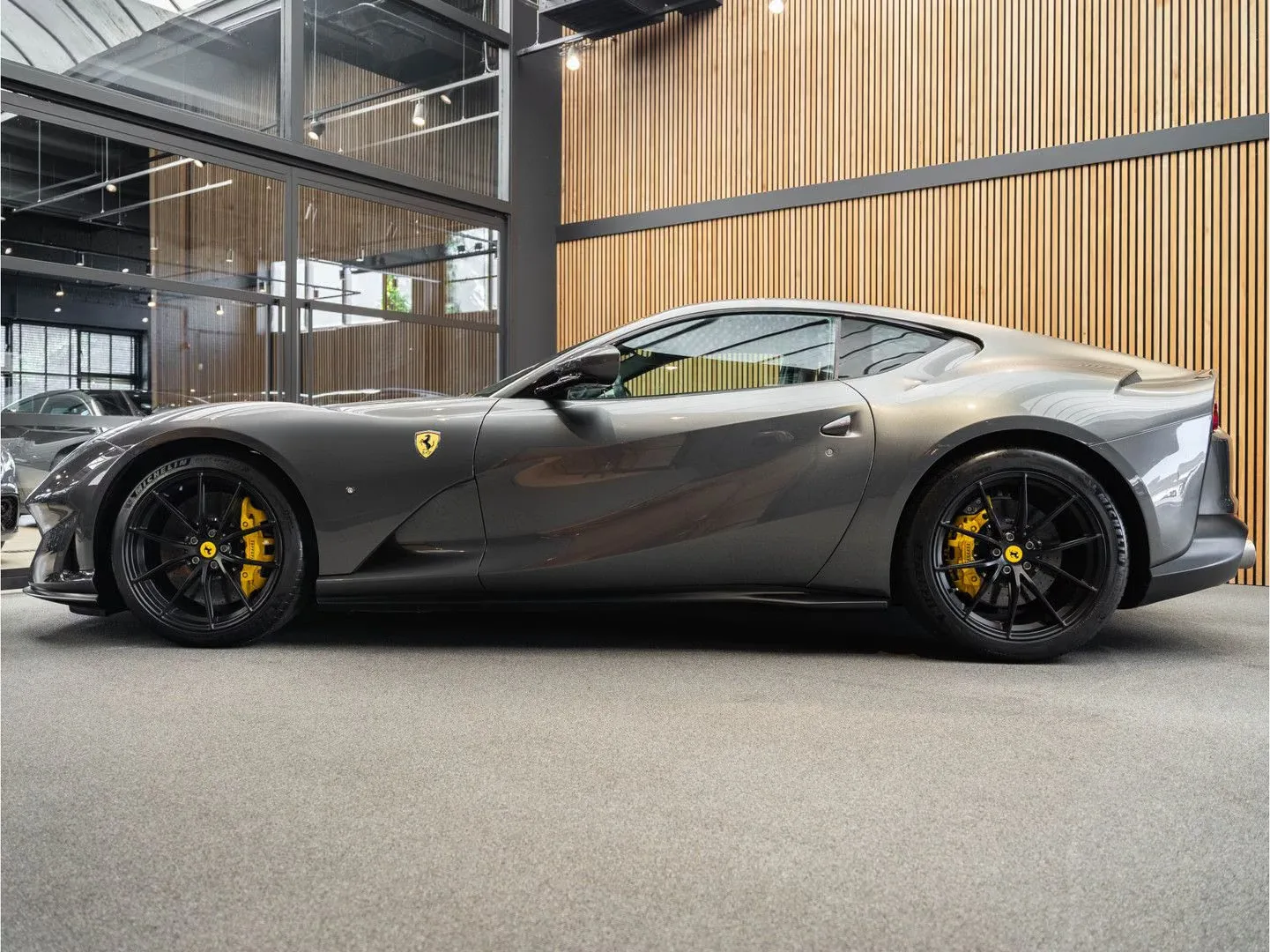 2020 Ferrari 812 Superfast, 3/30