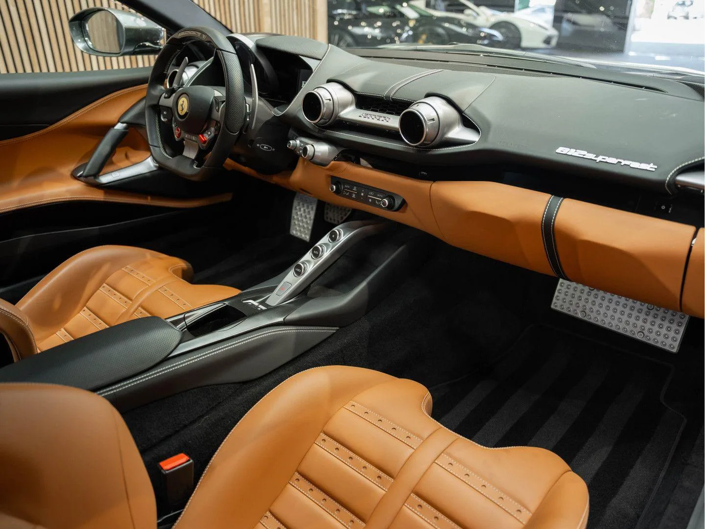 2020 Ferrari 812 Superfast, 9/30