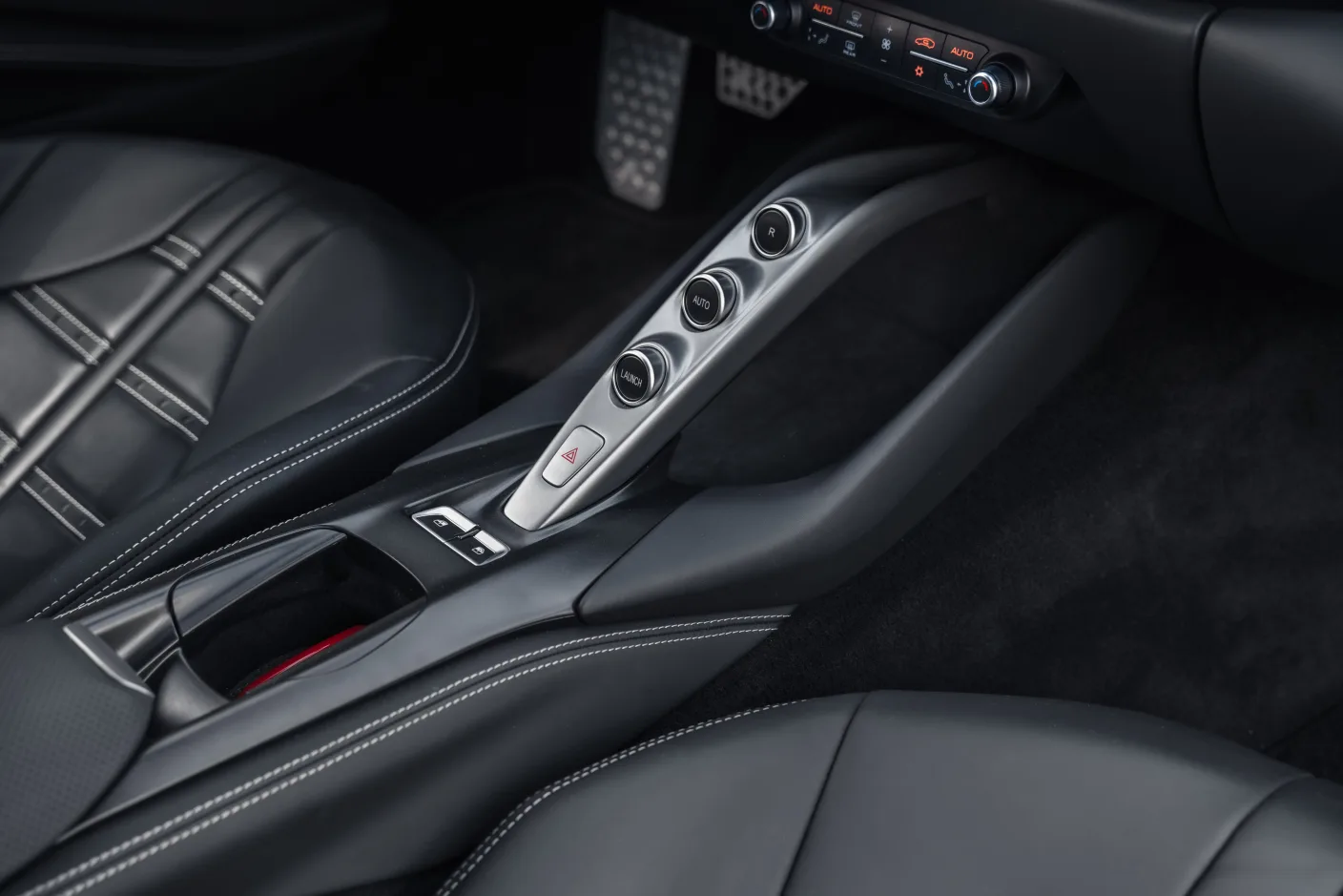 2020 Ferrari 812 Superfast, 15/30