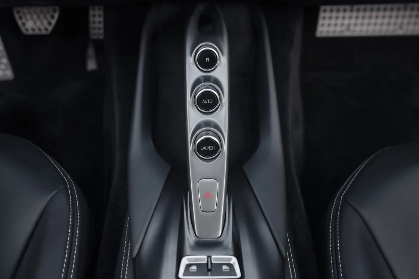 2020 Ferrari 812 Superfast, 16/30