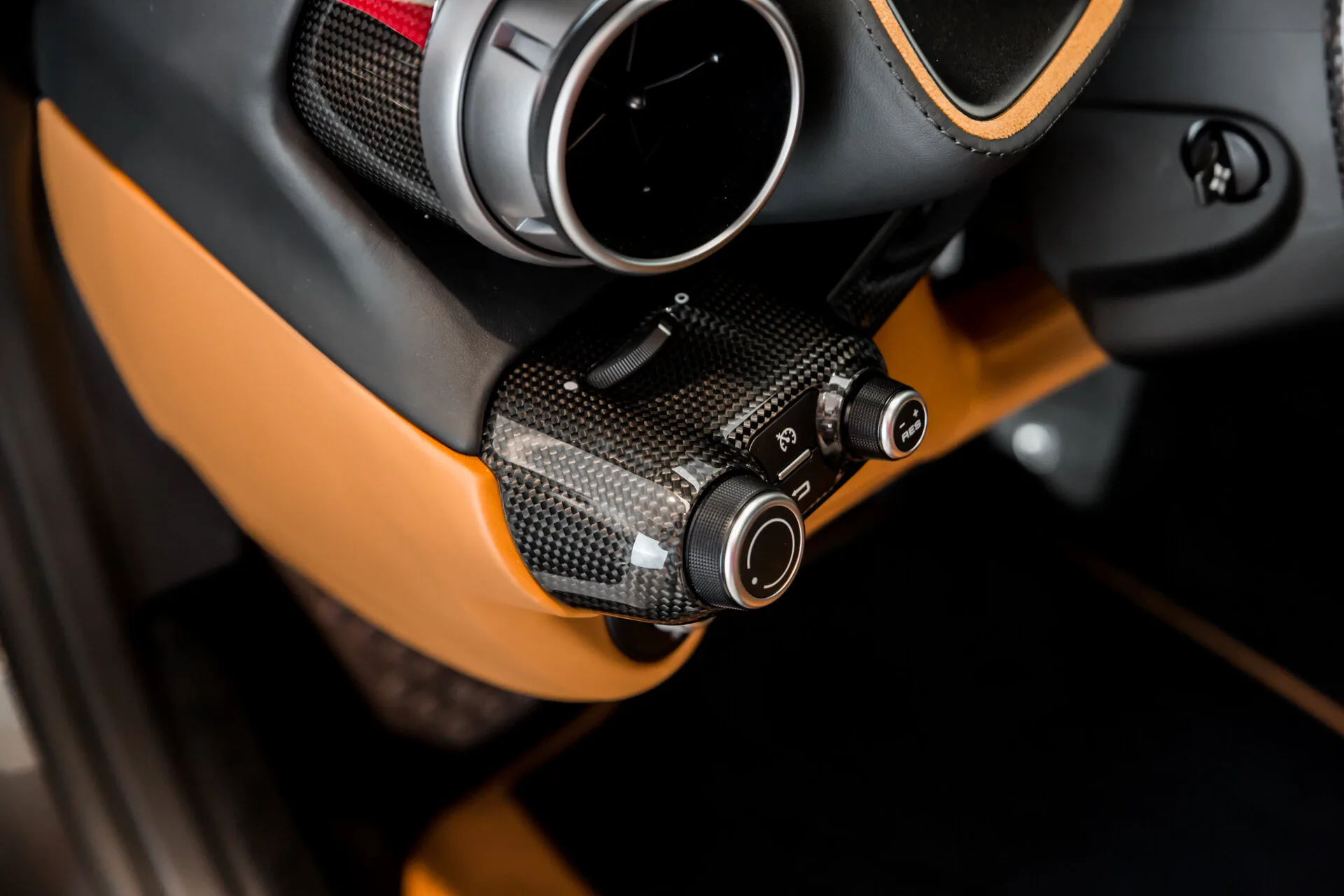 2020 Ferrari 812 Superfast, 6/30
