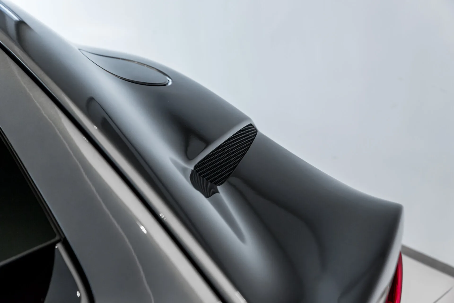 2020 Ferrari 812 Superfast, 28/30