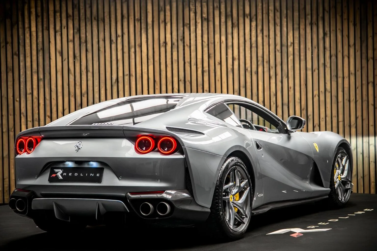 2020 Ferrari 812 Superfast, 4/30