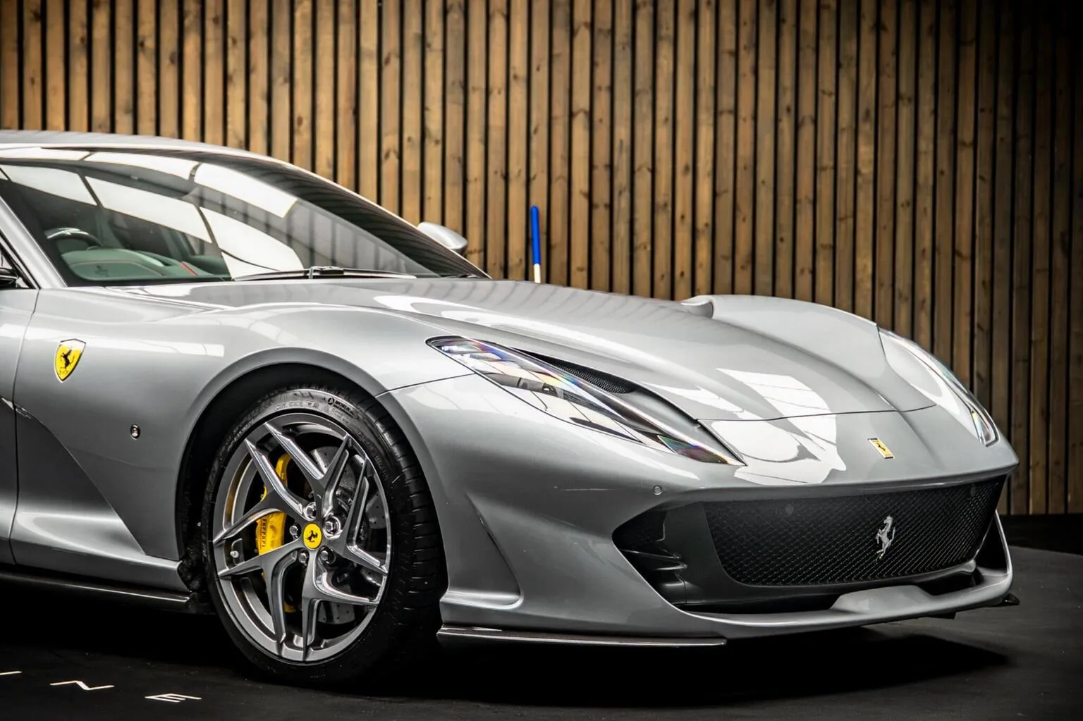 2020 Ferrari 812 Superfast, 9/30