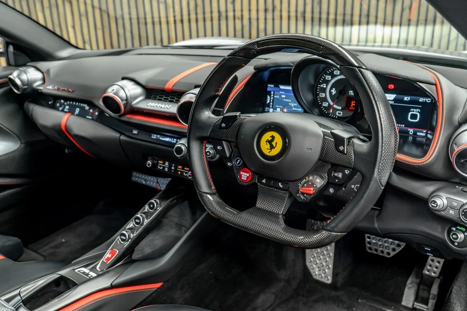 2020 Ferrari 812 Superfast, 21/30