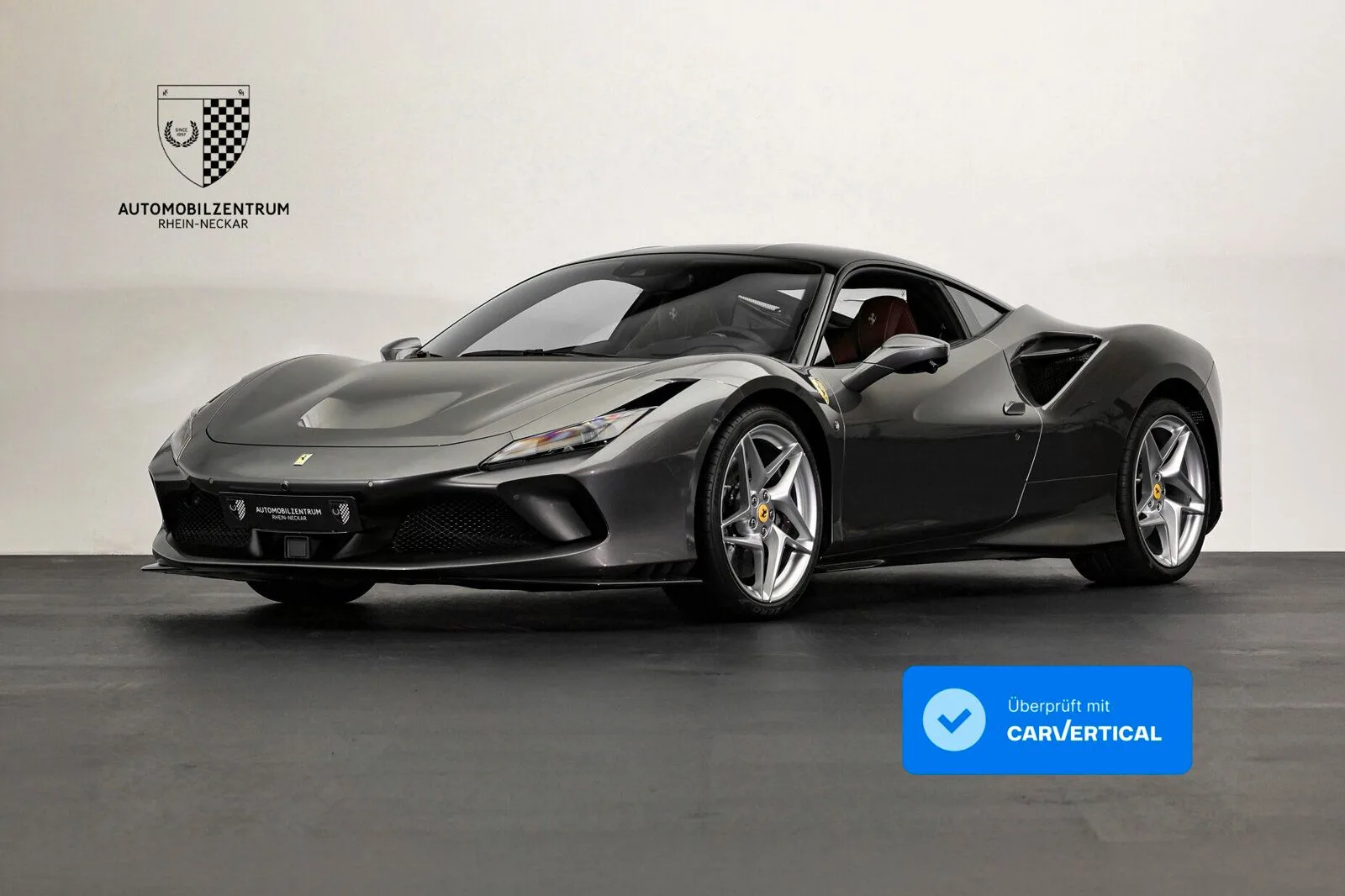 2020 Ferrari F8 Tributo angeboten von einem Supersportwagenhändler in Viernheim, Deutschland, Hauptfoto