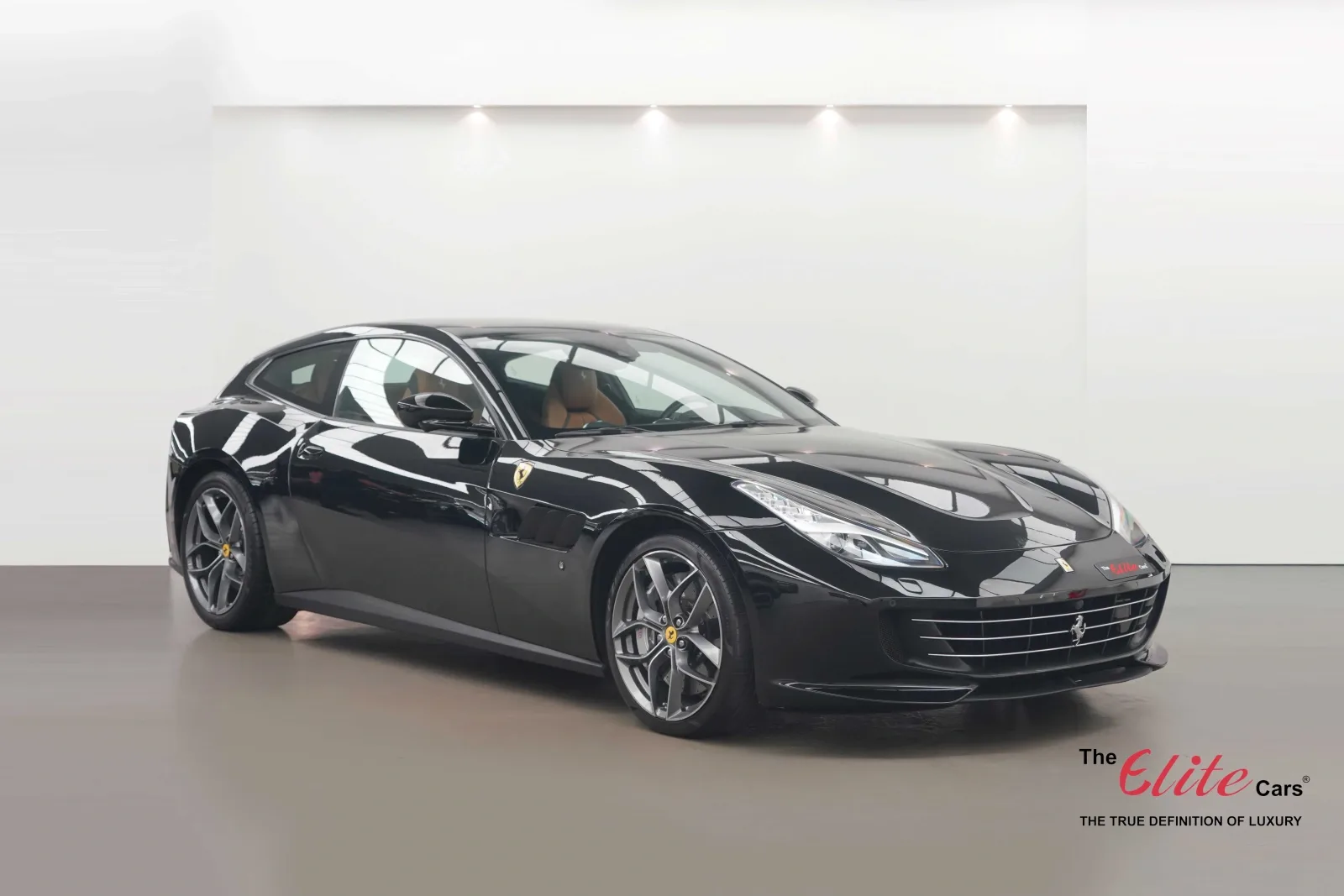 2020 Ferrari GTC4Lusso T offered by a specialist dealer in Dubai, United Arab Emirates, main photo