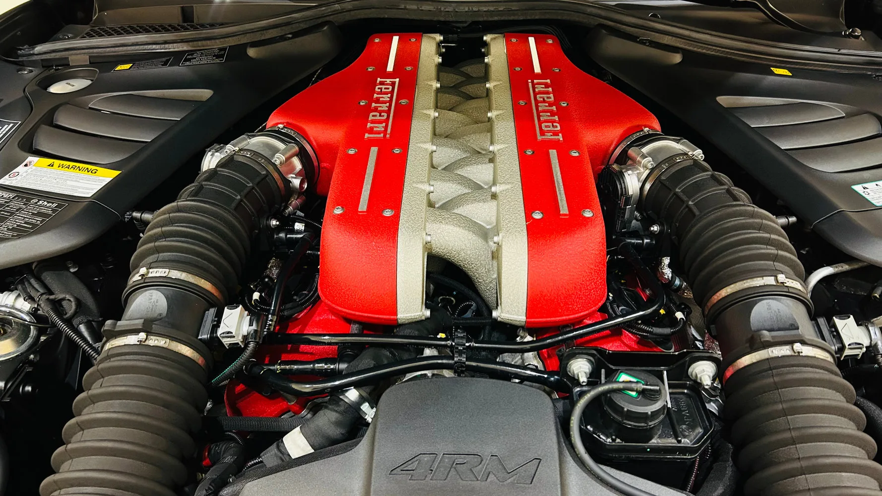 2020 Ferrari GTC4Lusso, 10/30