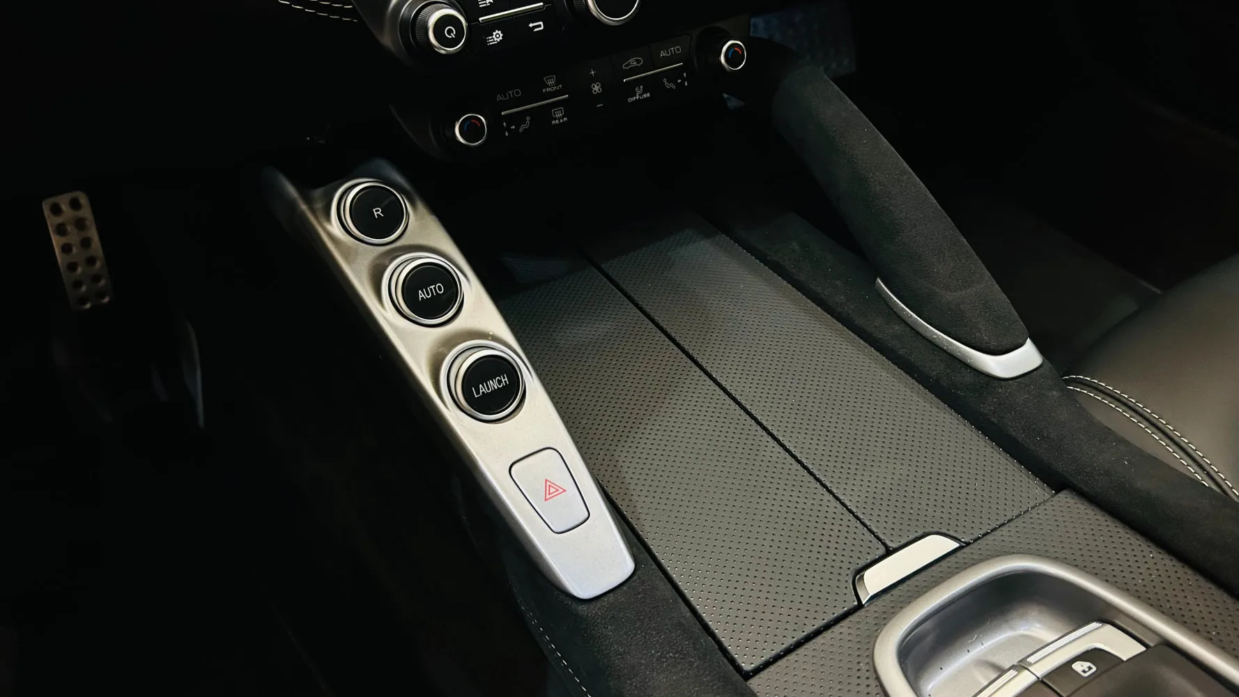 2020 Ferrari GTC4Lusso, 27/30