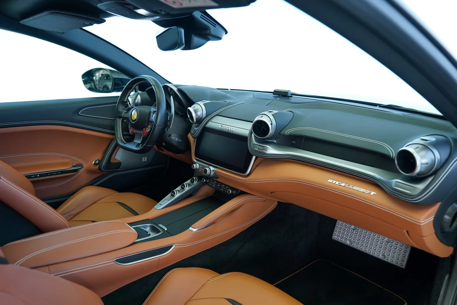 2020 Ferrari GTC4Lusso T, 5/15