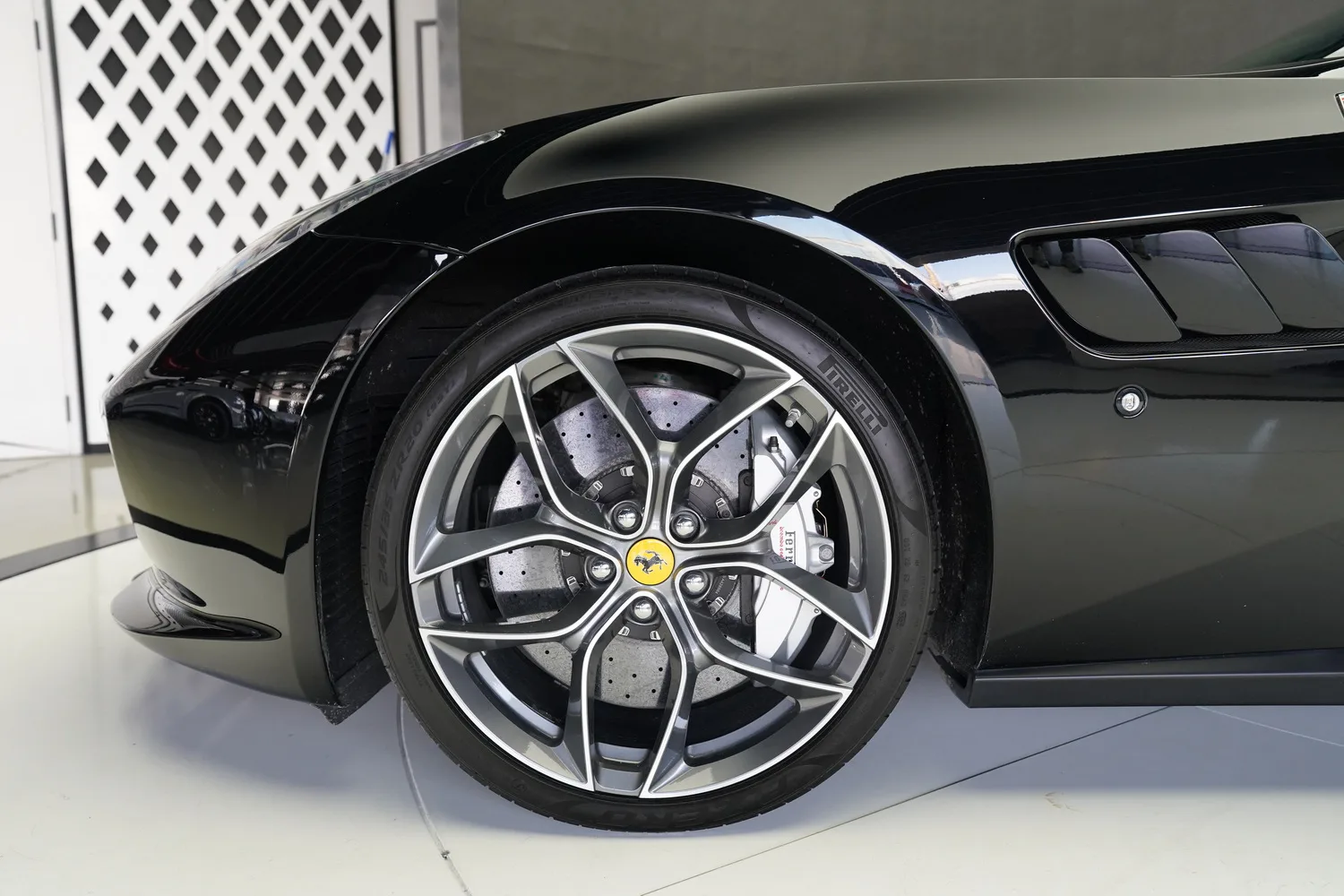 2020 Ferrari GTC4Lusso T, 15/15
