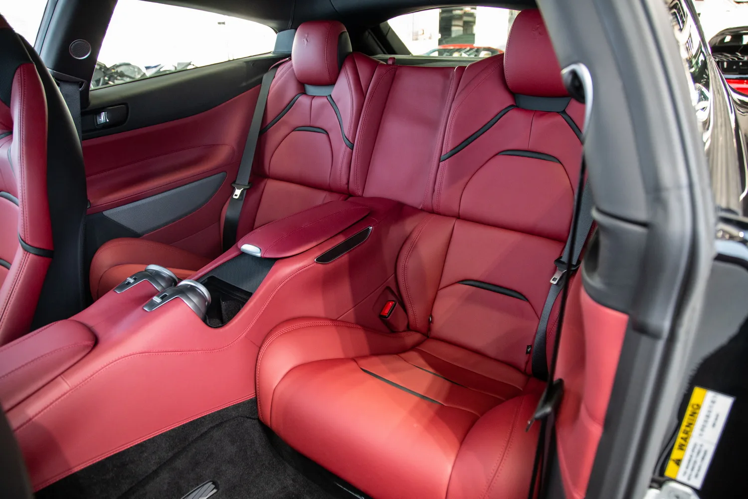 2020 Ferrari GTC4Lusso T, 9/15