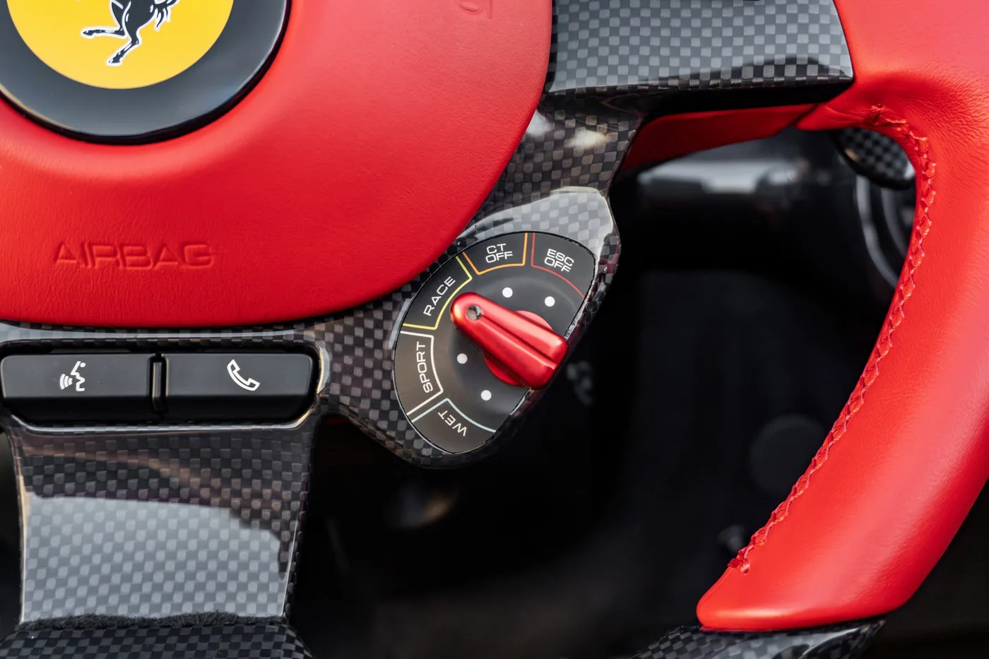 2020 Ferrari Monza SP2 offered by a supercar dealer in Woerden, Netherlands, photo 9 of 25