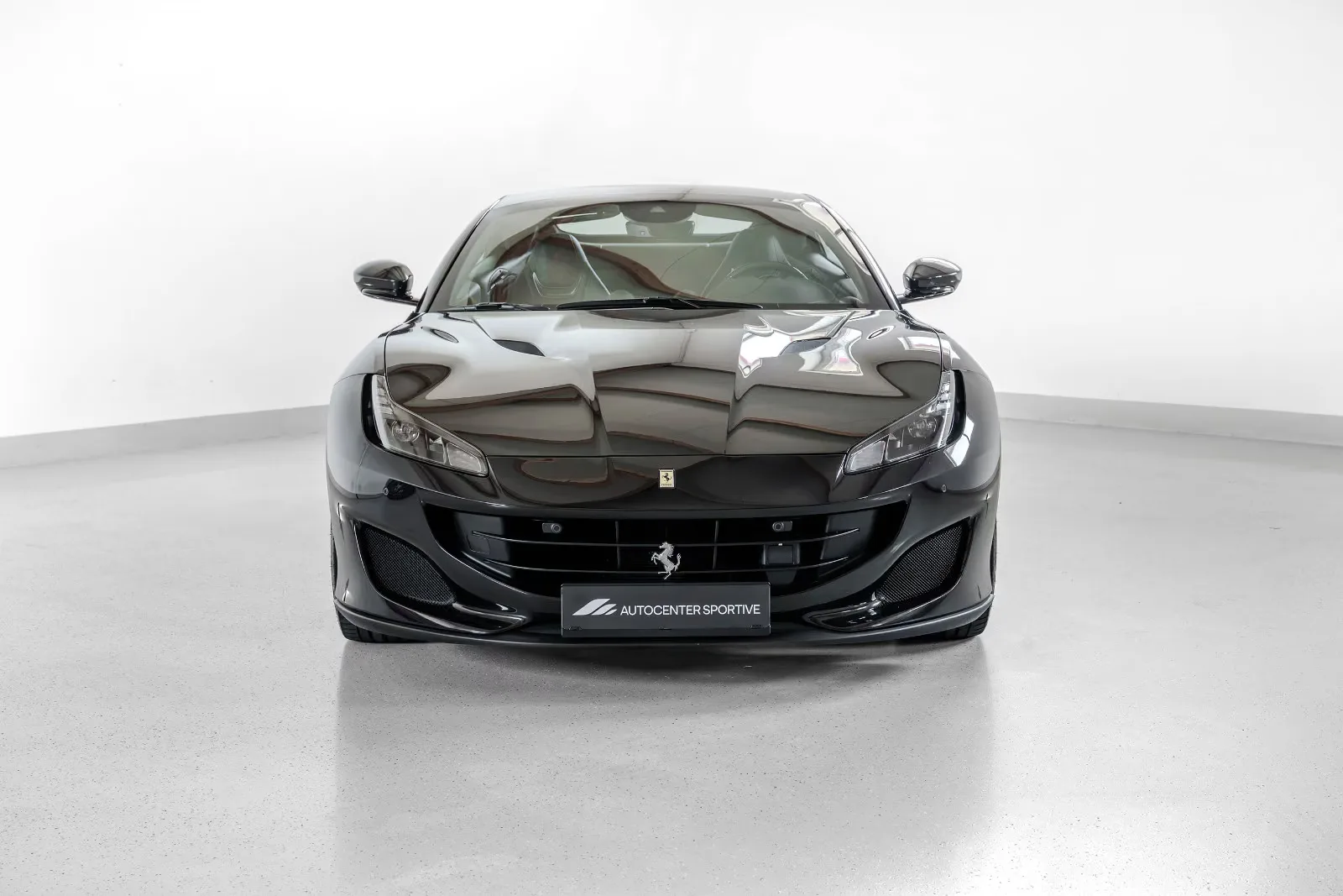 2020 Ferrari Portofino, 3/30