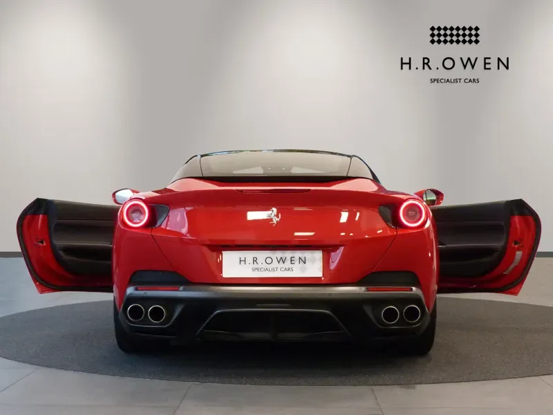 2020 Ferrari Portofino, 11/28
