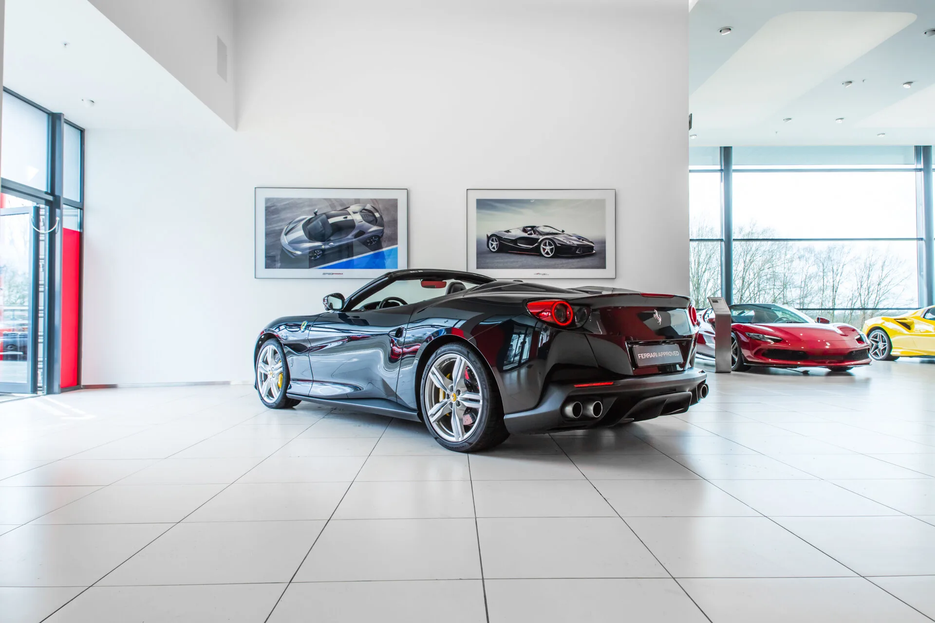 2020 Ferrari Portofino, 2/30