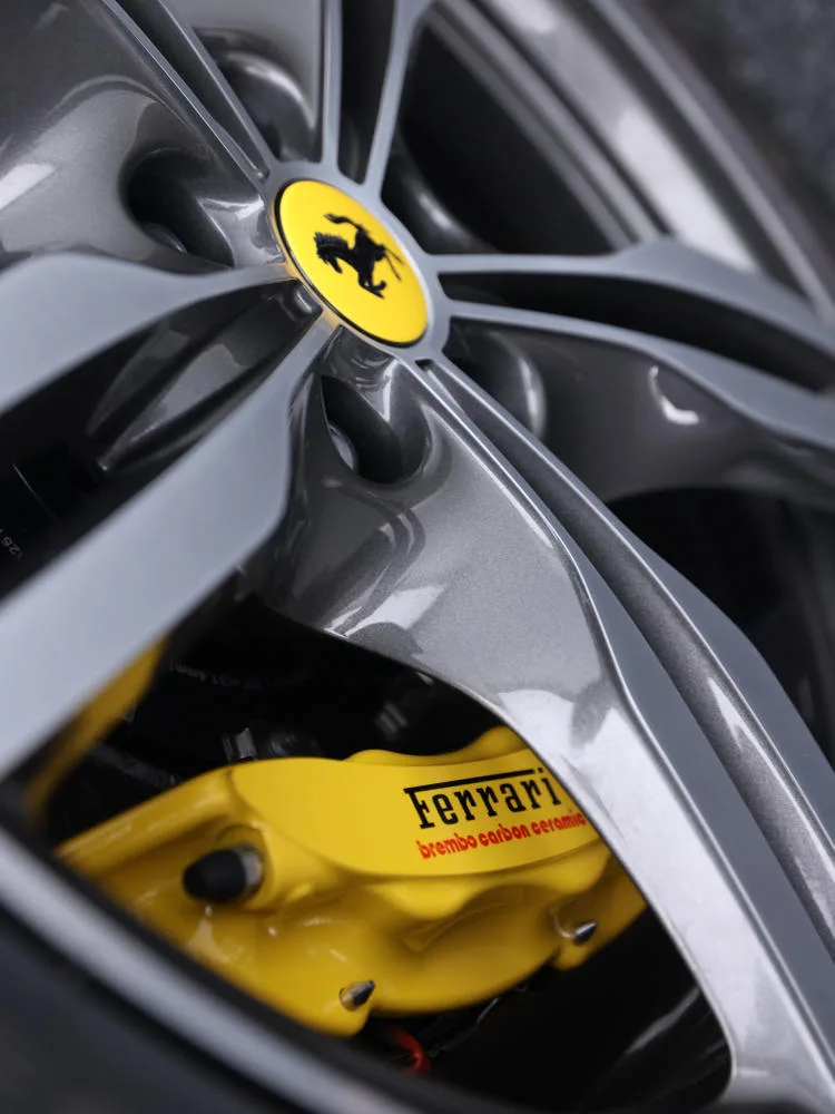 2020 Ferrari Portofino, 11/26