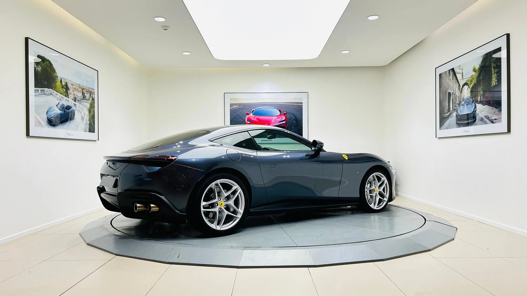 2020 Ferrari Roma, 3/30