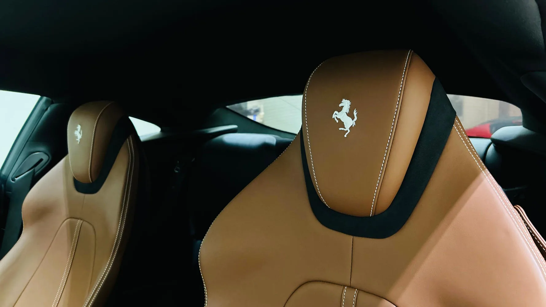 2020 Ferrari Roma, 27/30