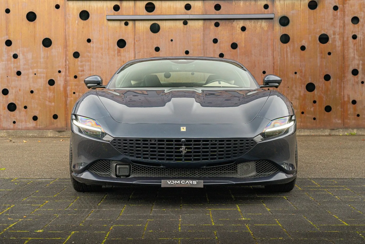 2020 Ferrari Roma angeboten von einem Supersportwagenhändler in Gronau, Deutschland, Foto 2 von 25