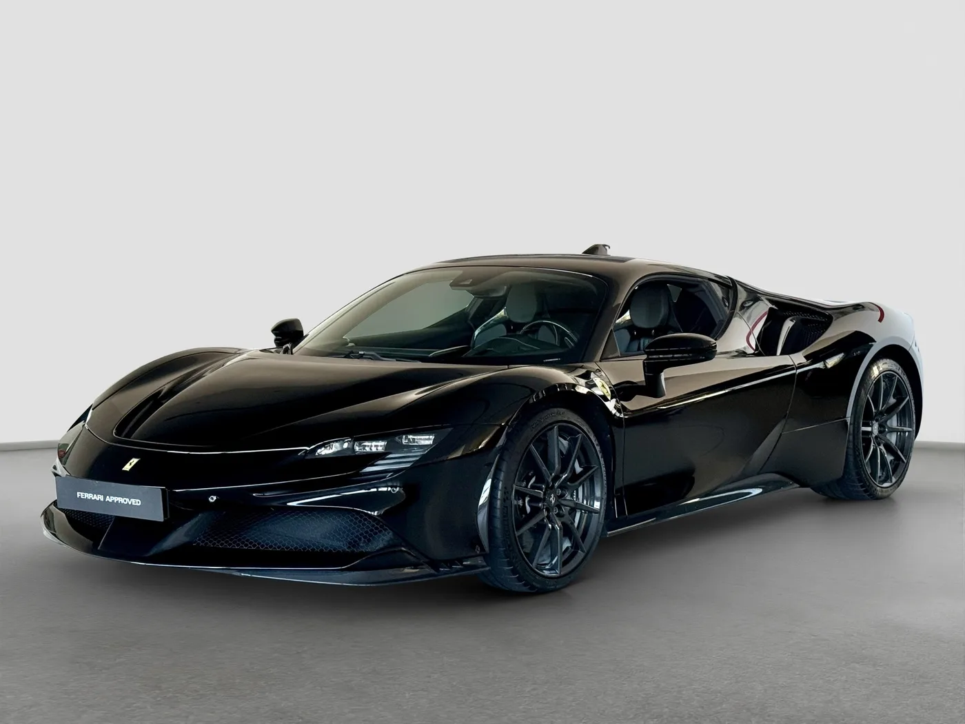 2020 Ferrari SF90 Stradale proposée par un concessionnaire spécialisé à Frankfurt am Main, Allemagne, photo 2 sur 15