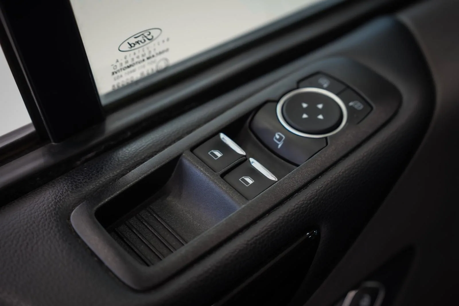 2020 Ford Tourneo Custom Titanium, 21/22
