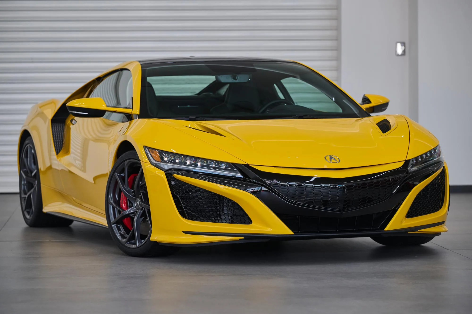 2020 Honda NSX offered by a specialist dealer in Dubai, United Arab Emirates, main photo