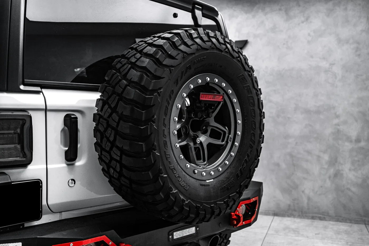 2020 Jeep Wrangler 3.6 V6 offered by a specialist dealer in Ostrava, Czechia, photo 12 of 15