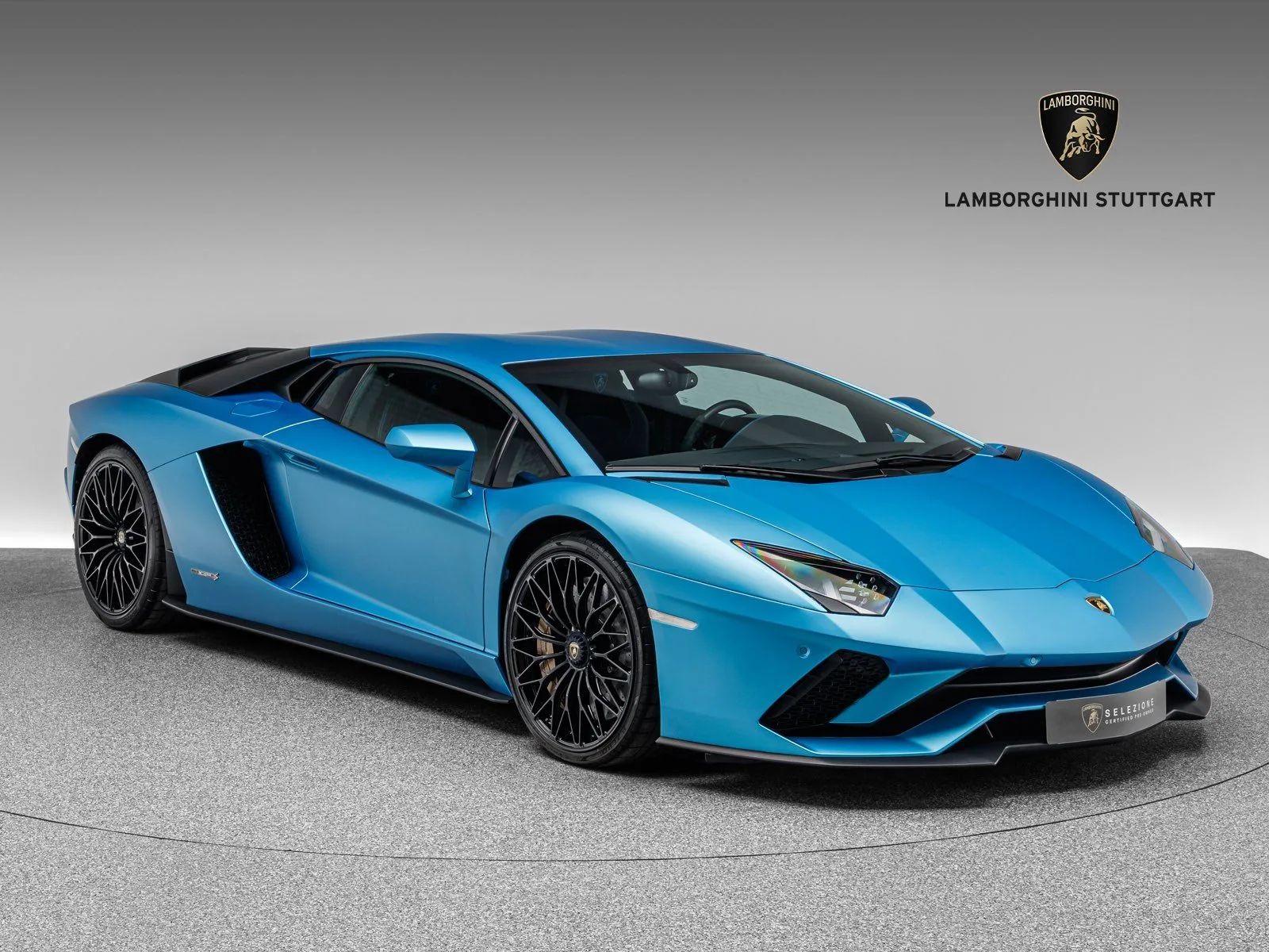 2020 Lamborghini Aventador S angeboten von einem Fachhändler in Böblingen, Deutschland, Hauptfoto