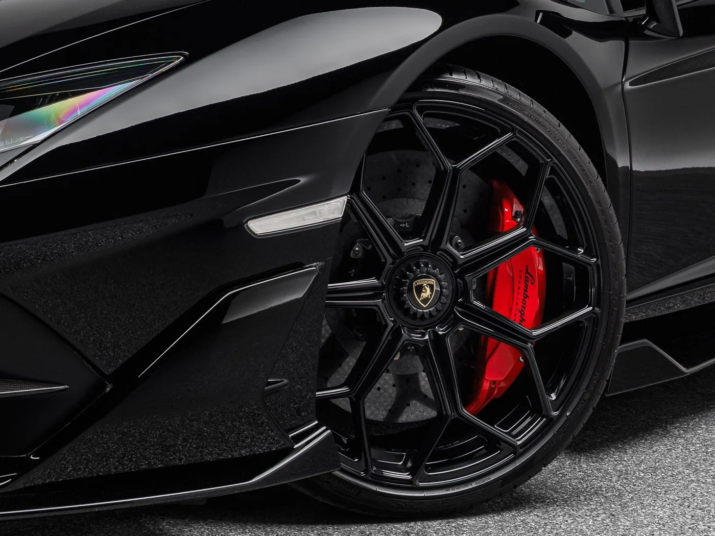 2020 Lamborghini Aventador SVJ proposée par un concessionnaire spécialisé à Böblingen, Allemagne, photo 15 sur 15