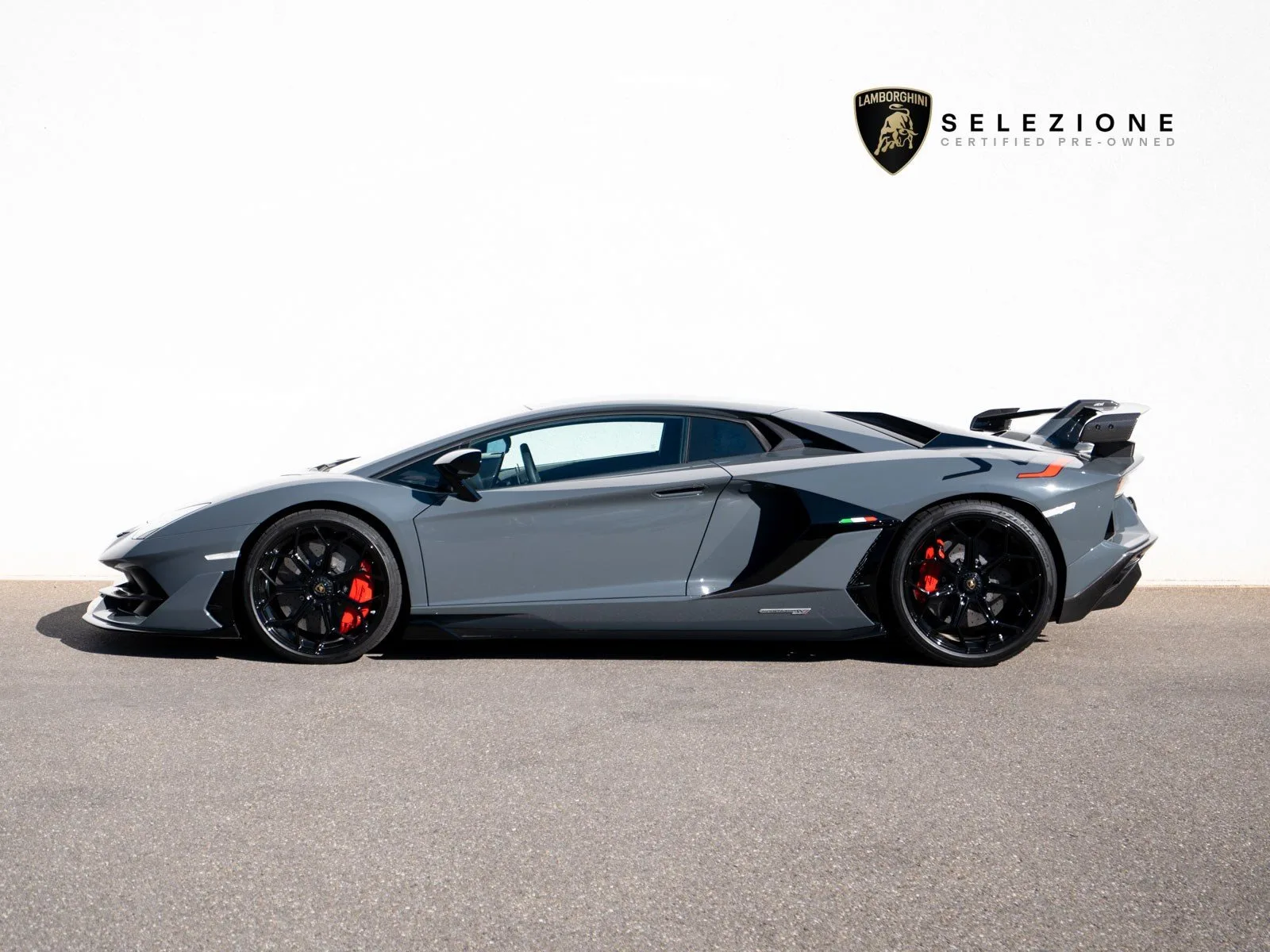 2020 Lamborghini Aventador SVJ, 7/30