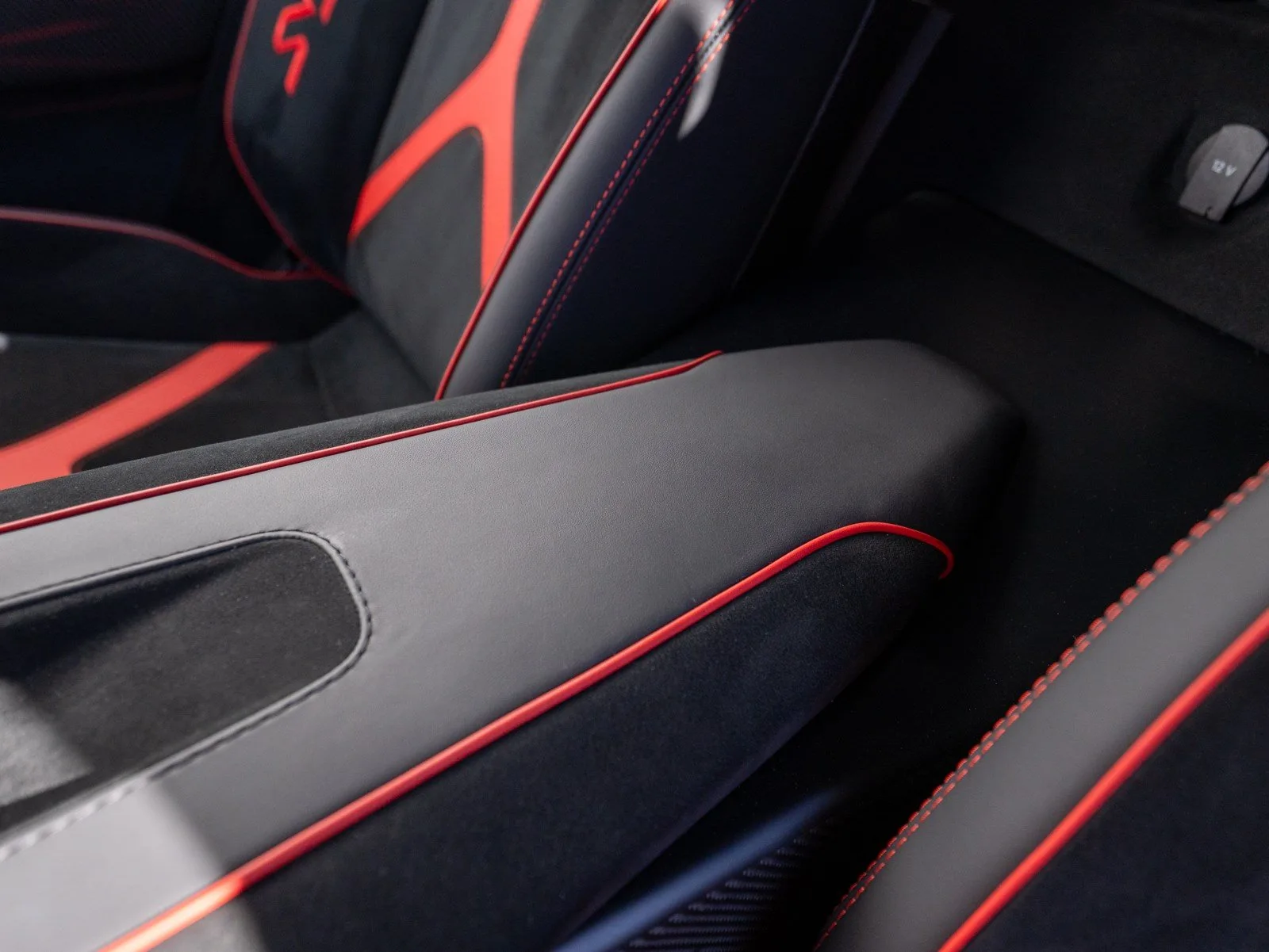 2020 Lamborghini Aventador SVJ, 27/30