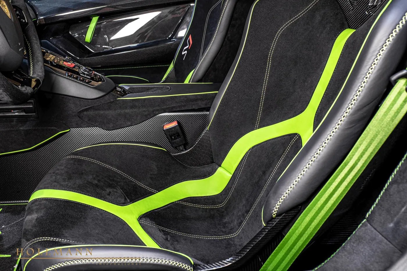 2020 Lamborghini Aventador SVJ proposée par un concessionnaire spécialisé à Stuhr, Allemagne, photo 9 sur 24