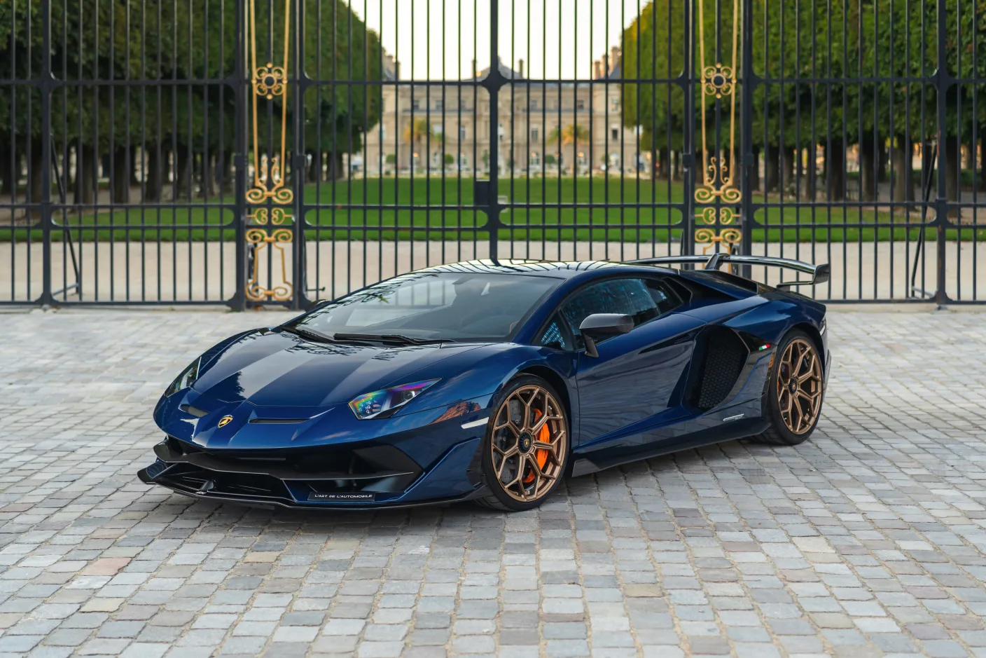 2020 Lamborghini Aventador SVJ angeboten von einem Fachhändler in Paris, Frankreich, Hauptfoto