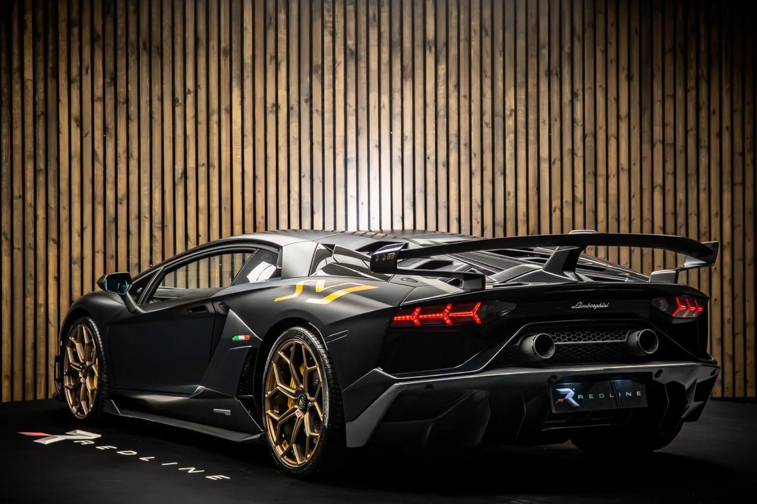 2020 Lamborghini Aventador SVJ, 3/30