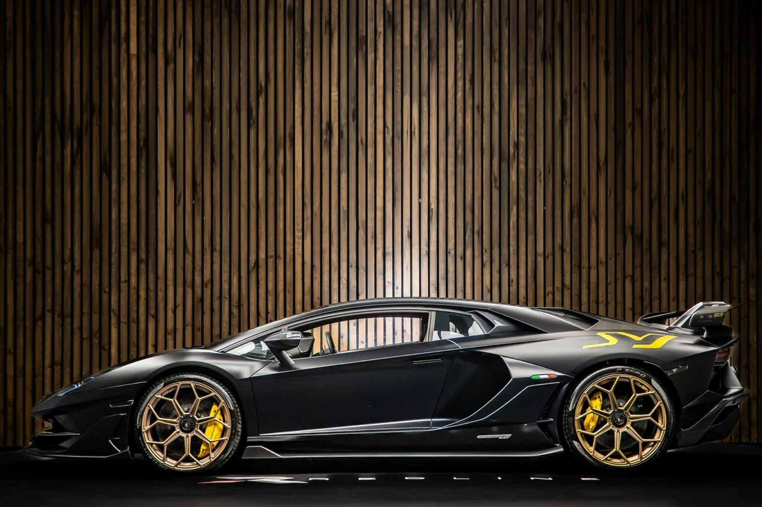 2020 Lamborghini Aventador SVJ, 7/30