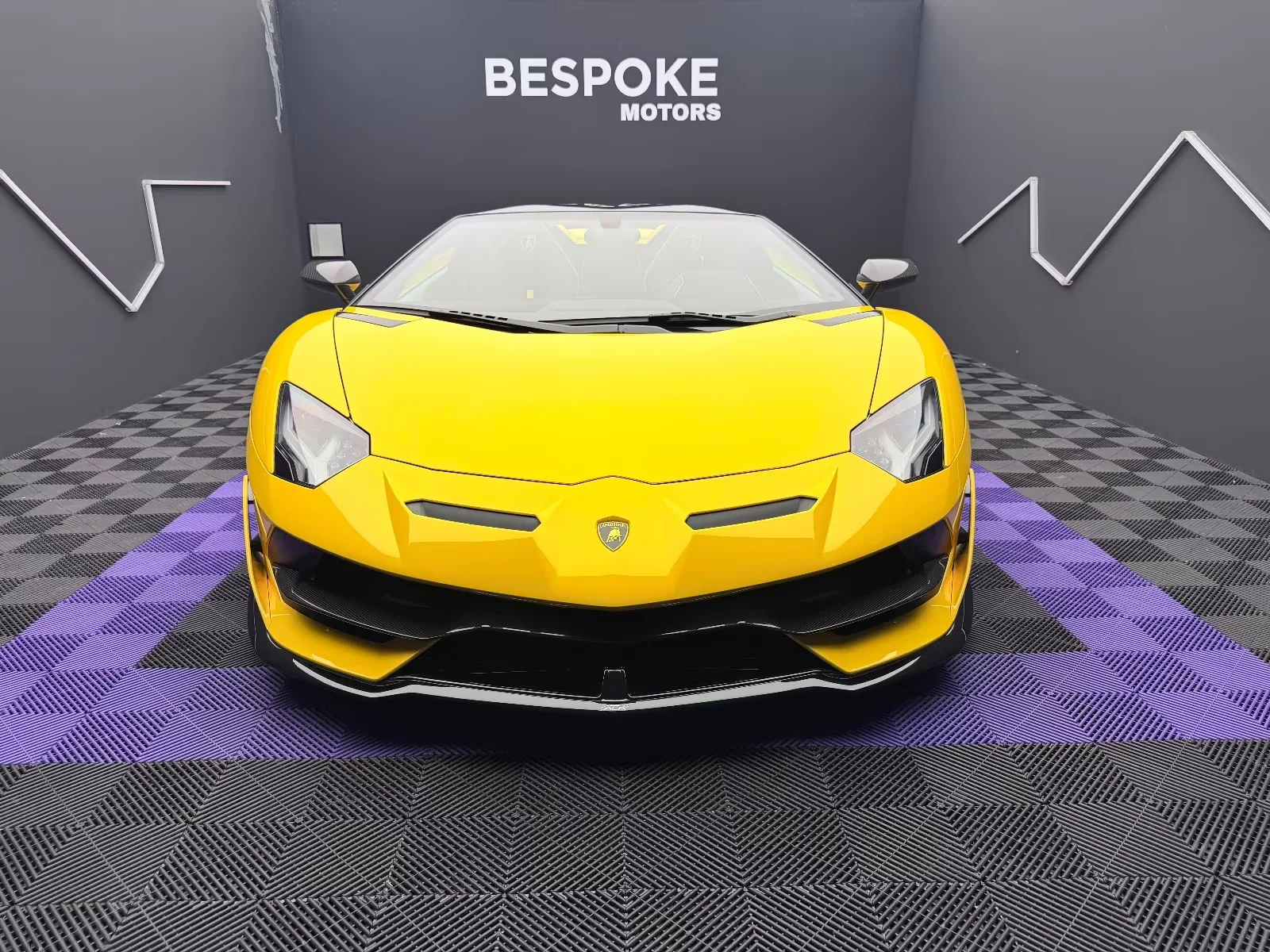 2020 Lamborghini Aventador SVJ Roadster, 2/22
