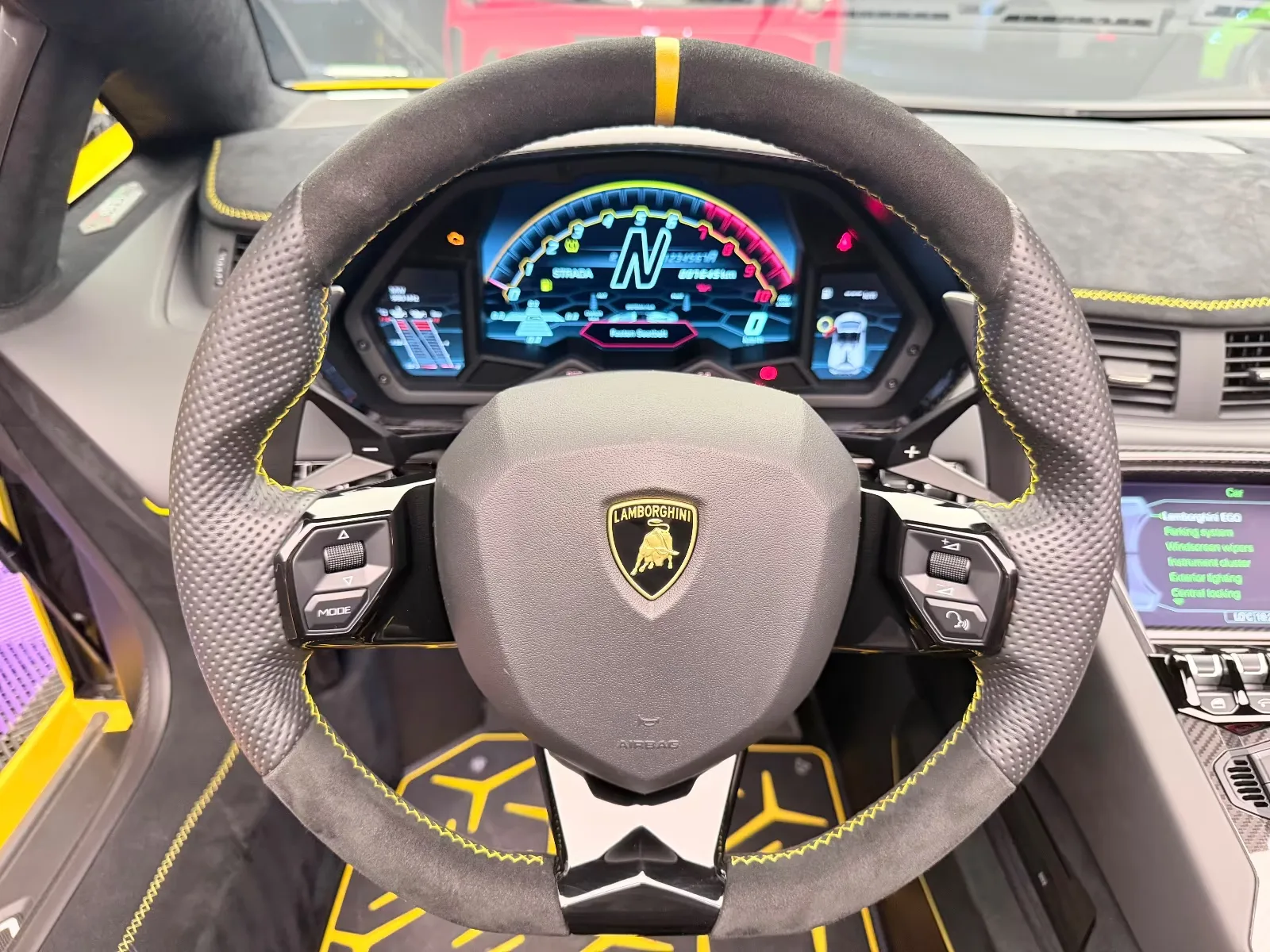 2020 Lamborghini Aventador SVJ Roadster, 21/22